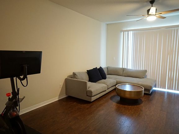 2nd image of 9121 Hillcroft Dr