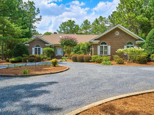 26 Ashkirk Drive, Pinehurst, NC 28374