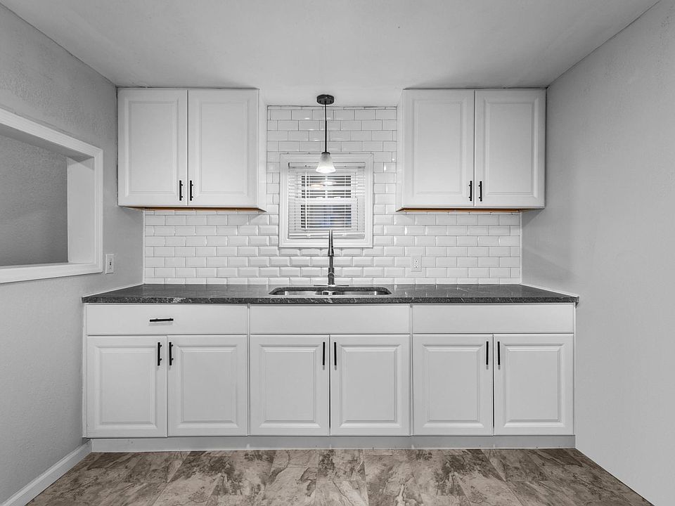 1st image of 1718 Stewart Ave