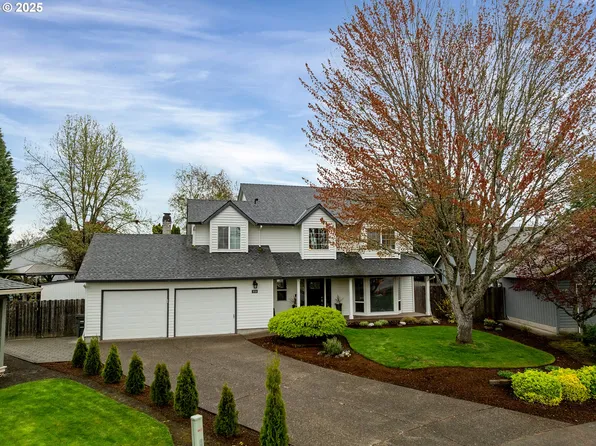 1638 NE 52nd Ct, Hillsboro, OR 97124