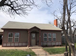 120 NW Avenue D, Hamlin, TX 79520