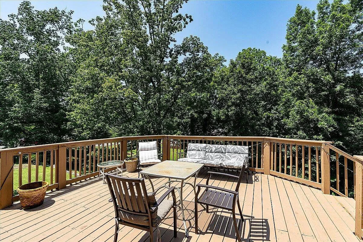 4 bed, 3394 sqft, $2,795 — Photo 3