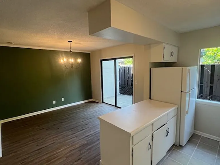 6905 Cleaton Rd #F-135 — Photo 11