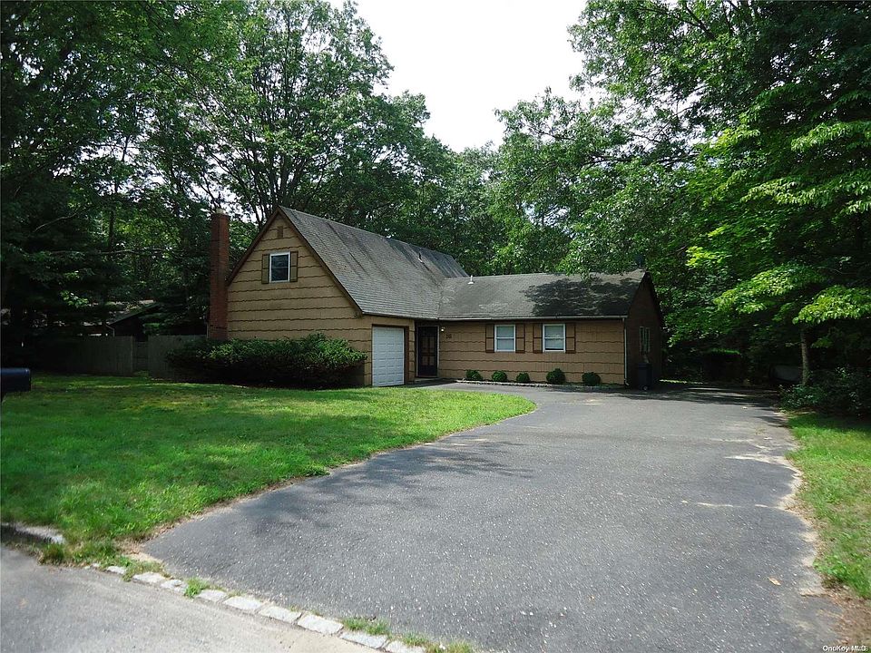 1st image of 16 Ferrick Avenue
