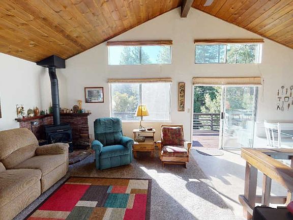 3rd image of 29844 Mariposa Dr