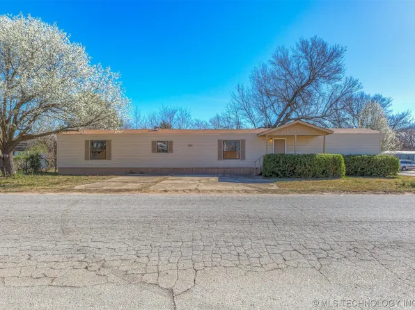 28511 E 150th Pl S, Coweta, OK 74429
