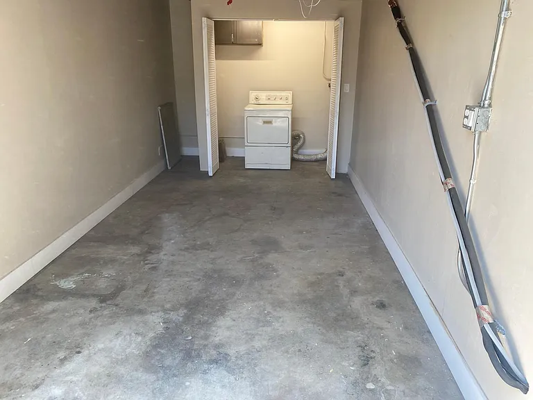 13851 S McClure Ave — Photo 23