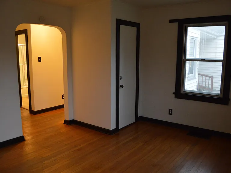 5340 Milburn Rd — Photo 2