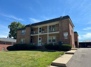 Mecherle Drive Apartments, Bloomington, IL 61701