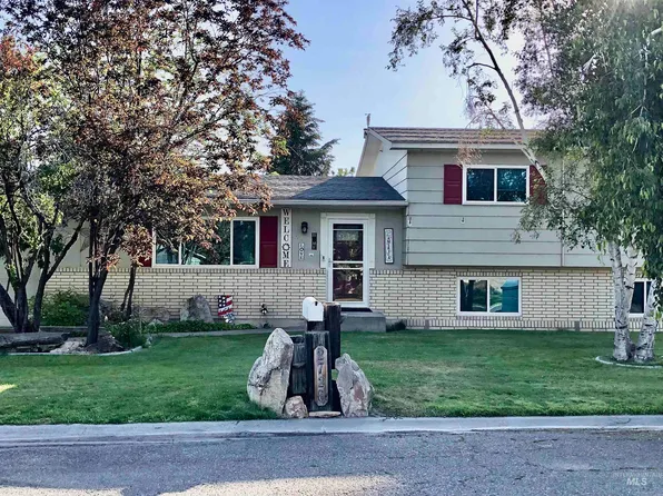 2726 Fairmont Dr, Burley, ID 83318