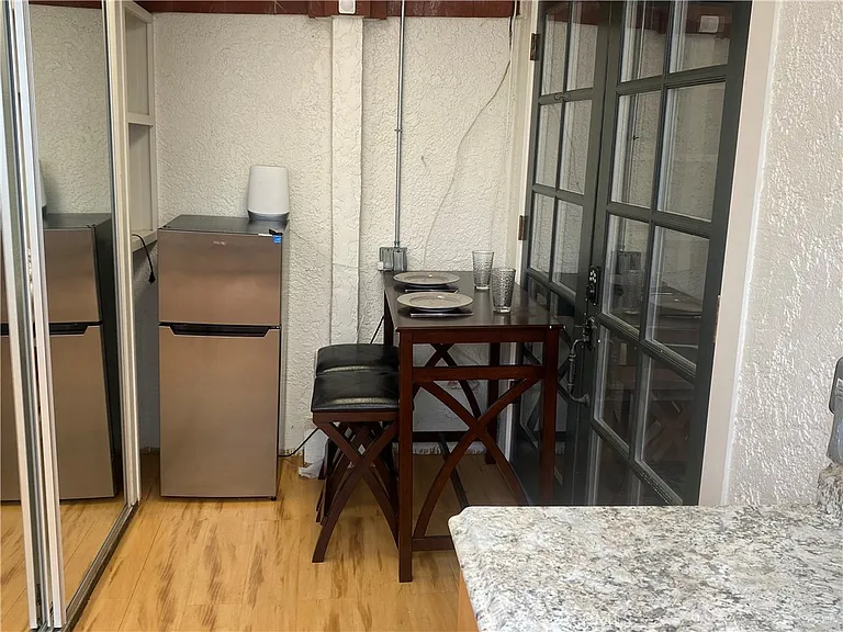 274 Diamond St #1 — Photo 15