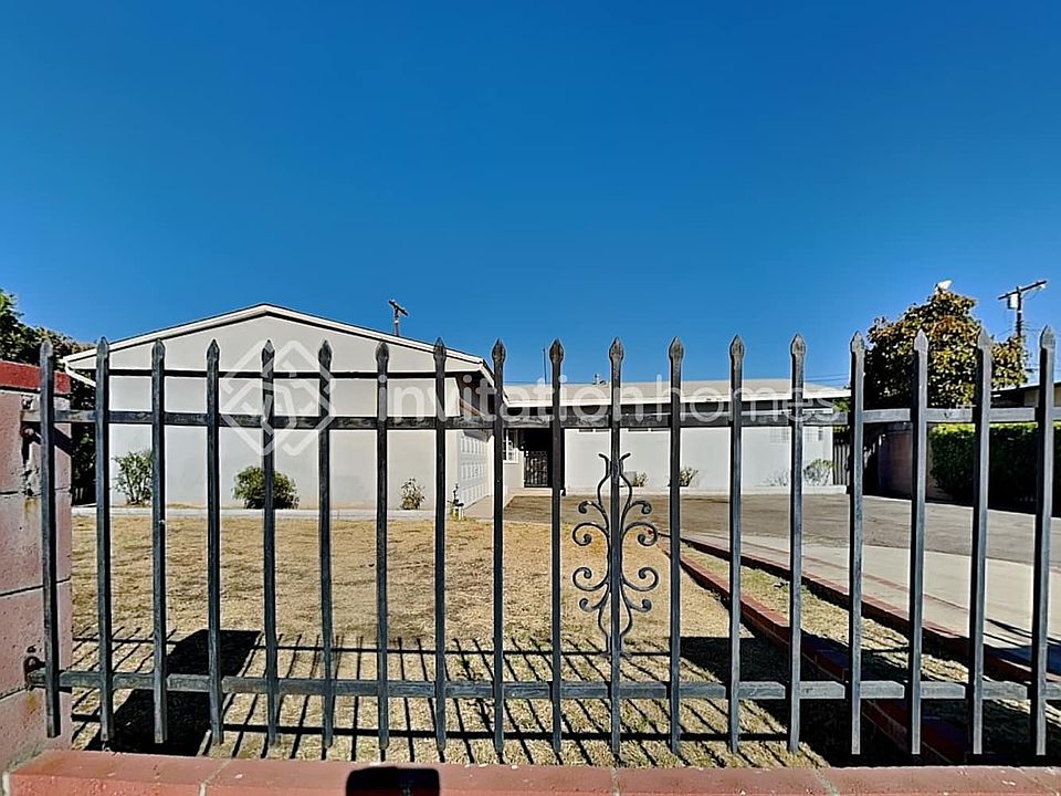 1st image of 9868 Mercedes Ave