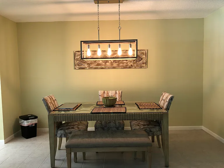 405 N High Point Blvd #C — Photo 6