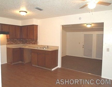 4th image of 10604 Big Thicket Dr