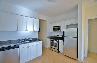 Rented by CITY SKYLINE REALTY INC