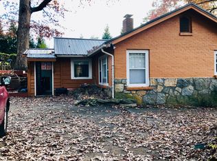 27 Pinedale Rd, Asheville, NC 28805