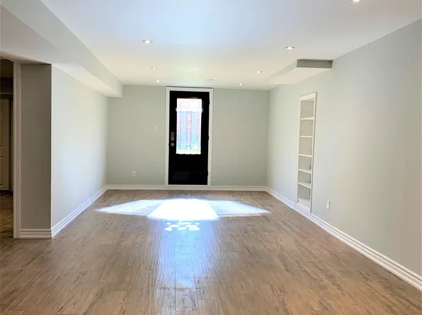 64 Mary Elizabeth Cres #Basement, Markham, ON L3R 9L2
