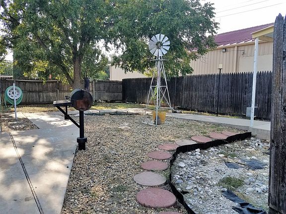 5th image of 5 Corona Cir