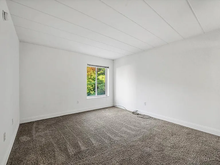 6315 5th Ave #204 — Photo 8