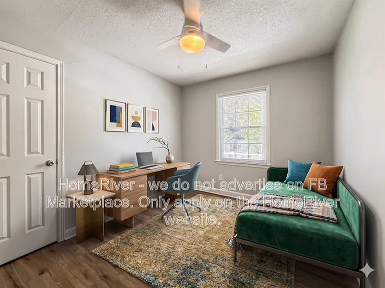 2408 Hart St — Photo 6