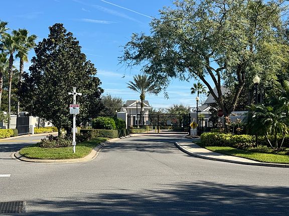 2nd image of 330 Southern Pecan Cir Unit 201