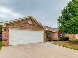 5804 Crowder Dr, Fort Worth, TX 76179