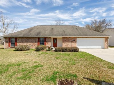 14132 Bayou Terrace Dr, Saint Amant, LA, 70774