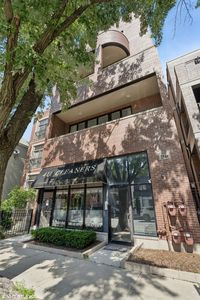 2549 N Southport Ave APT 3, Chicago, IL, 60614