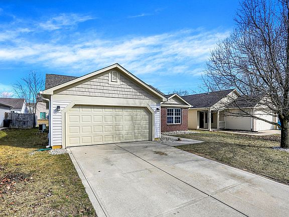 3rd image of 5707 Sweet River Dr