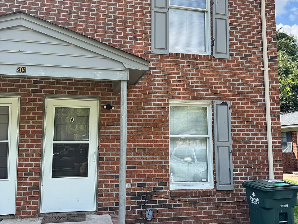 204 Lindbeth Dr #A