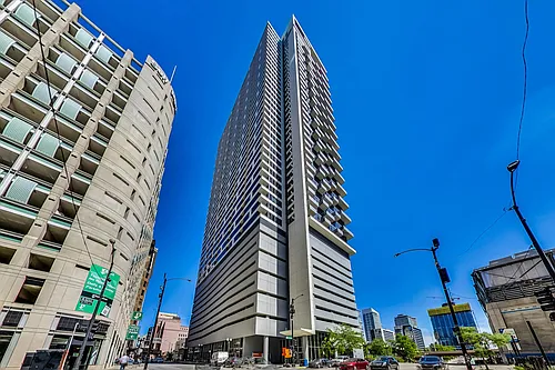 235 W Van Buren St #4507 Photo 1