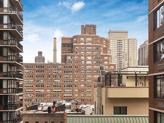 5th image of 343 E 74th St APT 8D