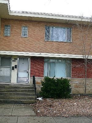 1st image of 9147 N Kilpatrick Ave