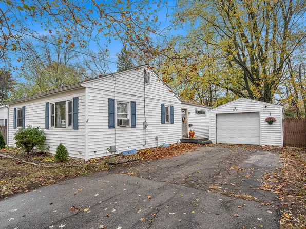 4225 S Park St, Kalamazoo, MI 49001