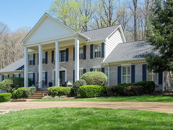 4th image of 5556 Hillview Dr