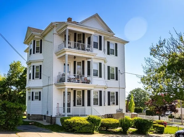 469 Mount Hope Ave, Fall River, MA 02724