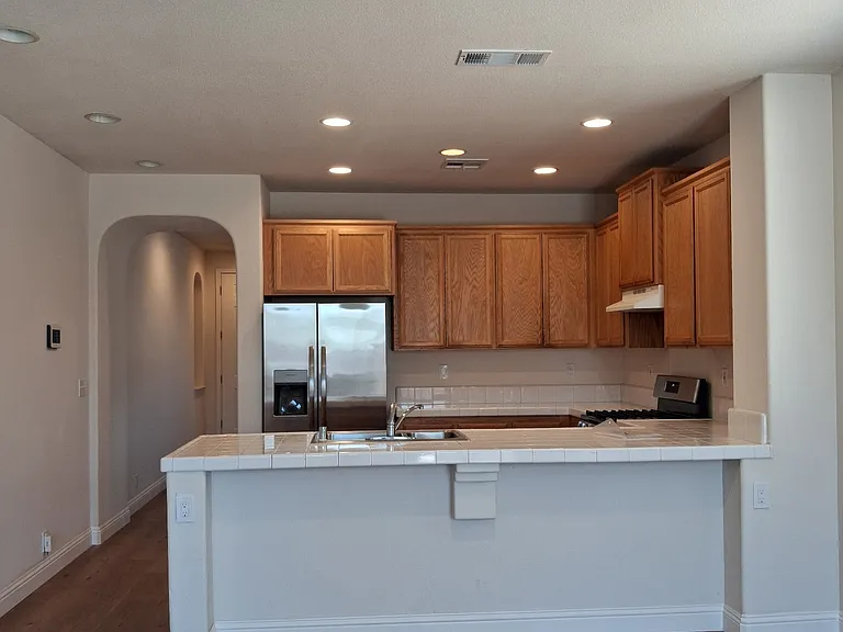 10117 Lambeau Ct — Photo 2