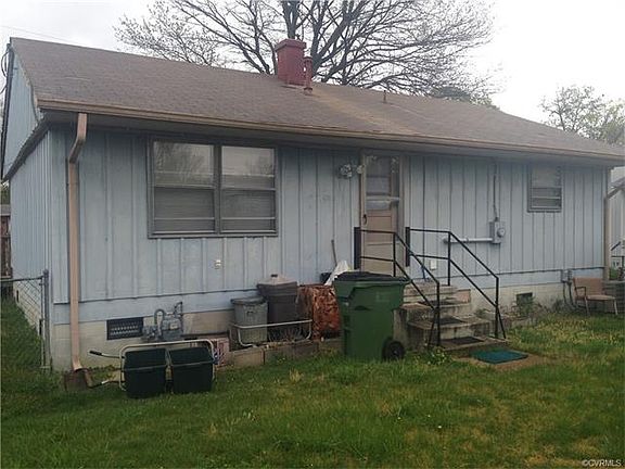 3rd image of 3210 Hazelhurst Ave