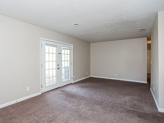 3rd image of 10827 Kuralei Dr