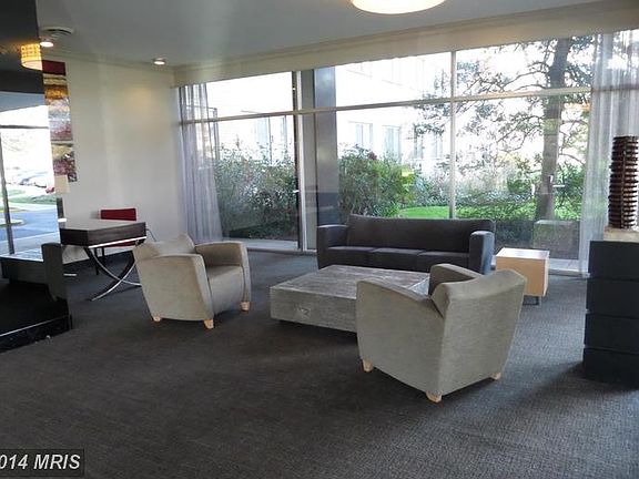 3rd image of 6631 Wakefield Dr APT 611
