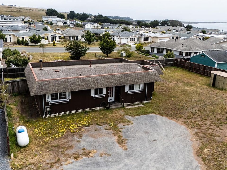1st image of 1135 Bay View Street