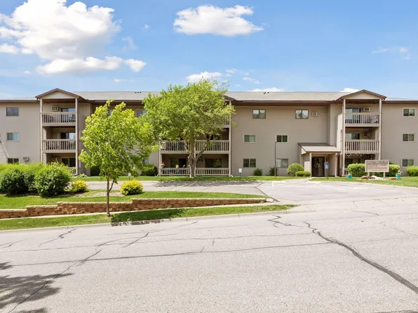 1828 Perlich Ave APT 2F, Red Wing, MN 55066