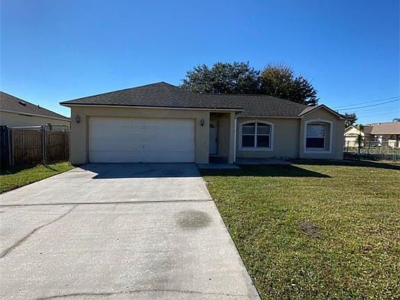2nd image of 718 Paris Dr