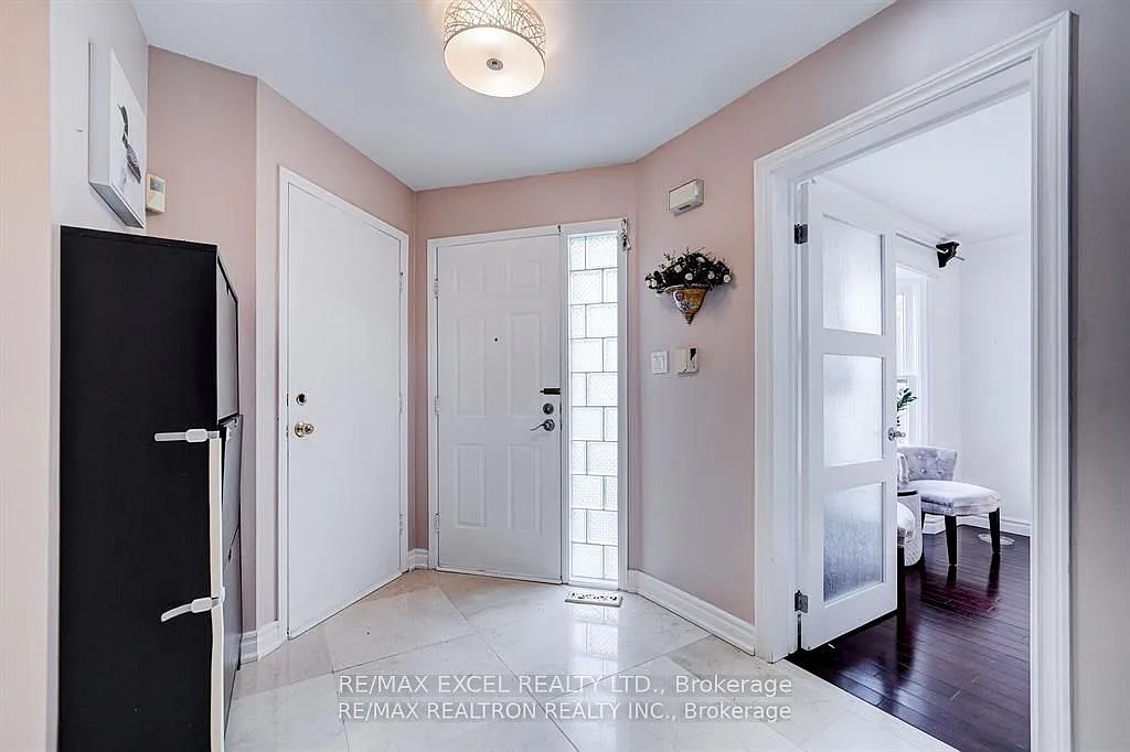 4 bed, $3,580 — Photo 4