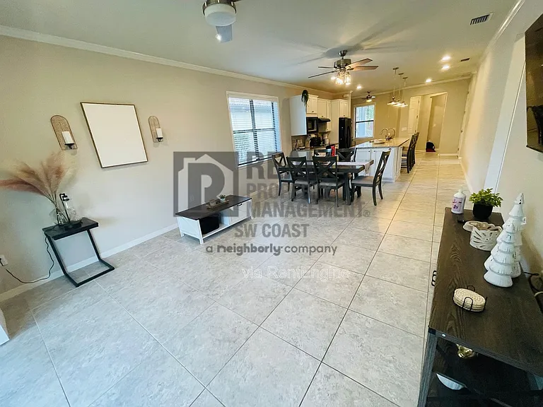 10900 Glenhurst St — Photo 7