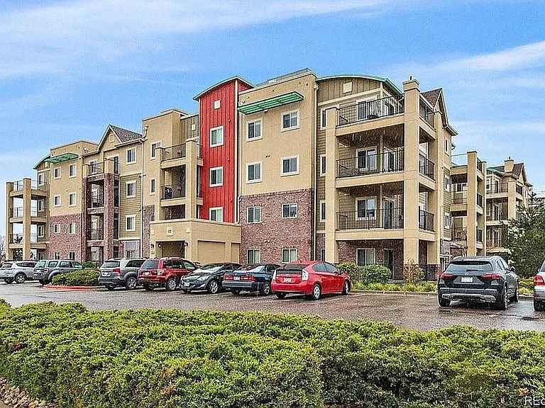 1044 Rockhurst Dr #406 — Photo 1