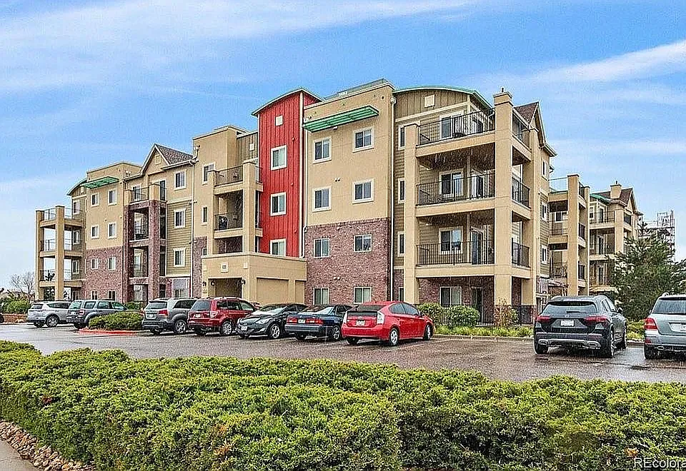 1044 Rockhurst Dr #406