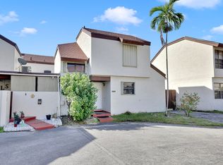9702 NW 5th Lane #9702, Miami, FL 33172