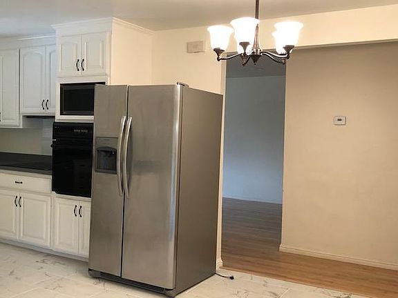 5th image of 1555 Glencrest Dr