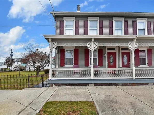 110 E Fell St, Summit Hill, PA 18250